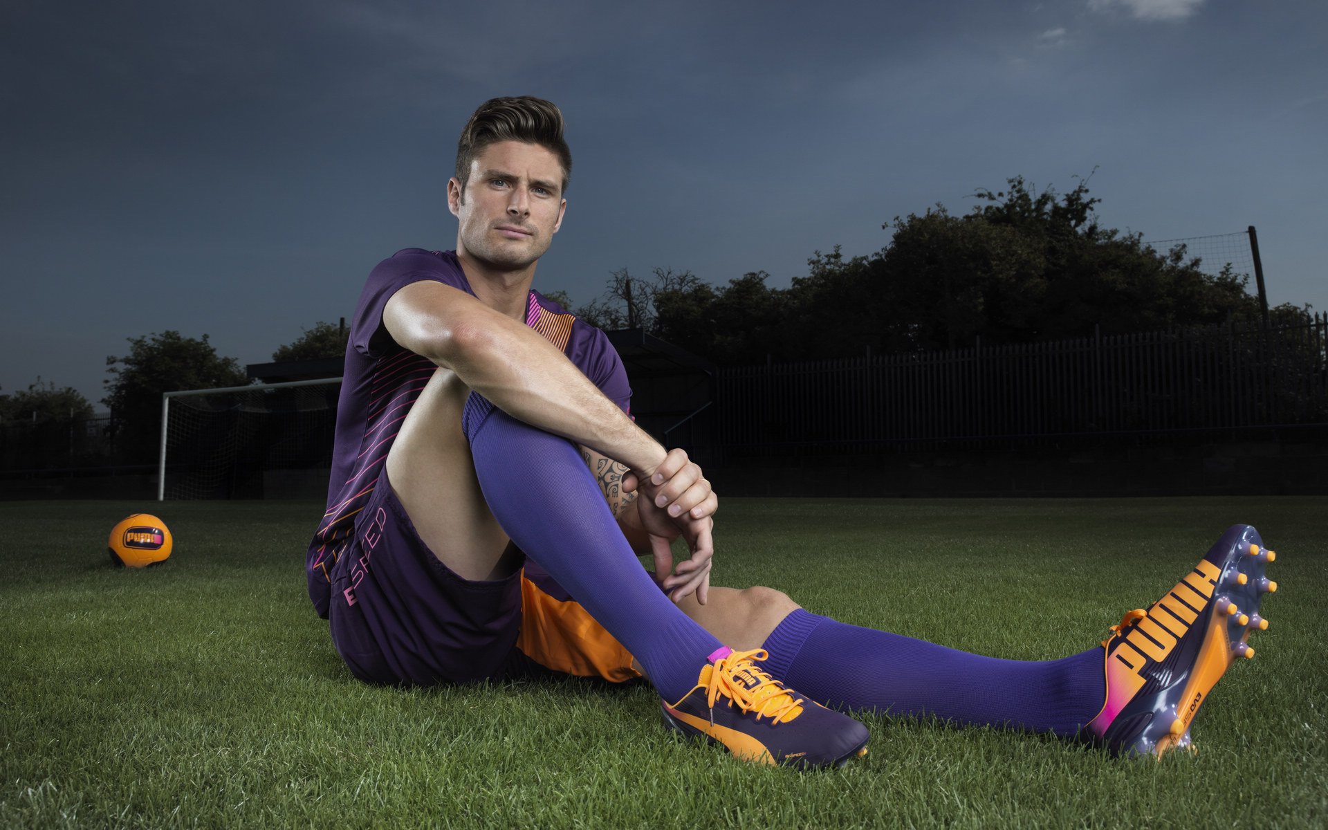 内马尔欧冠决赛封神之战，巴萨横扫比利时彰显王者风范